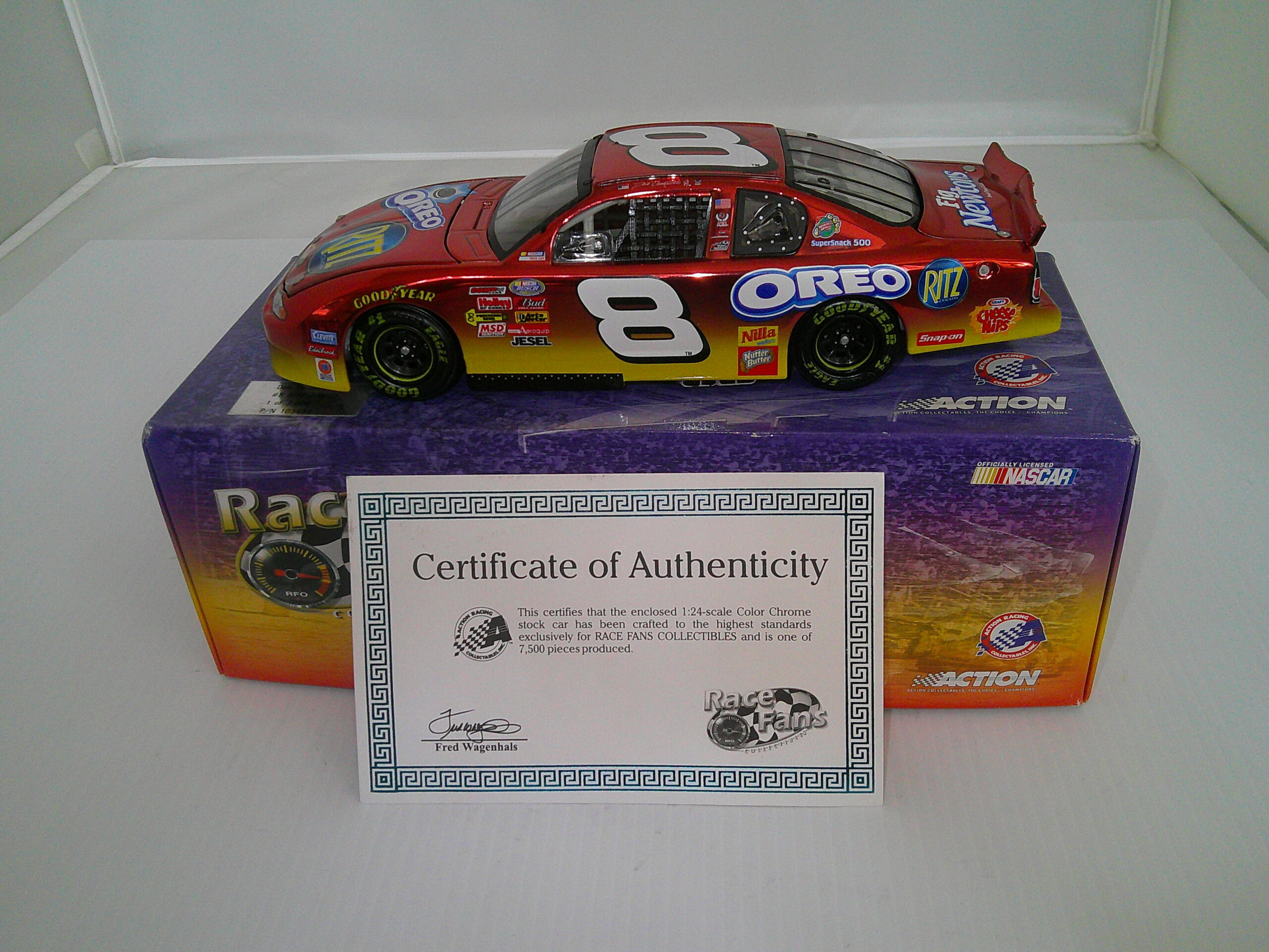 Digital Camera 2-20018-3 NASCAR #8 Dale Earnhardt Jr, Ritz/Oreo Diecast 1:24 - Image 1